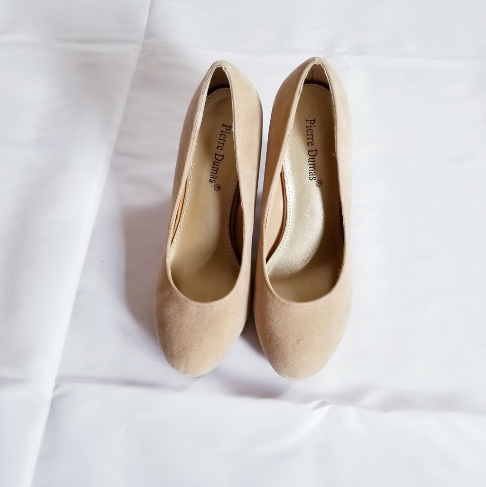Pierre Dumas platform wedges size 5.5